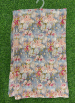 Load image into Gallery viewer, Siri Collections Printed Georgette Saree in Floral Design