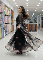 Load image into Gallery viewer, Beautiful Digital Print Premium Soft Siri Chiffon Saree
