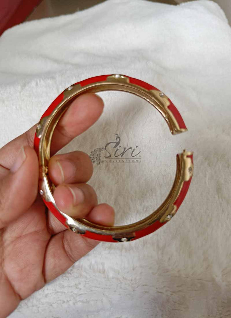 Beautiful Enamel Work Bracelet Bangle