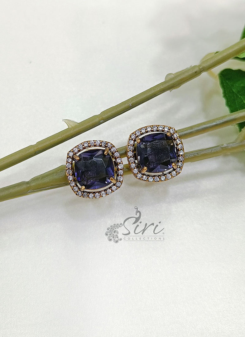 Elegant Studs Earrings