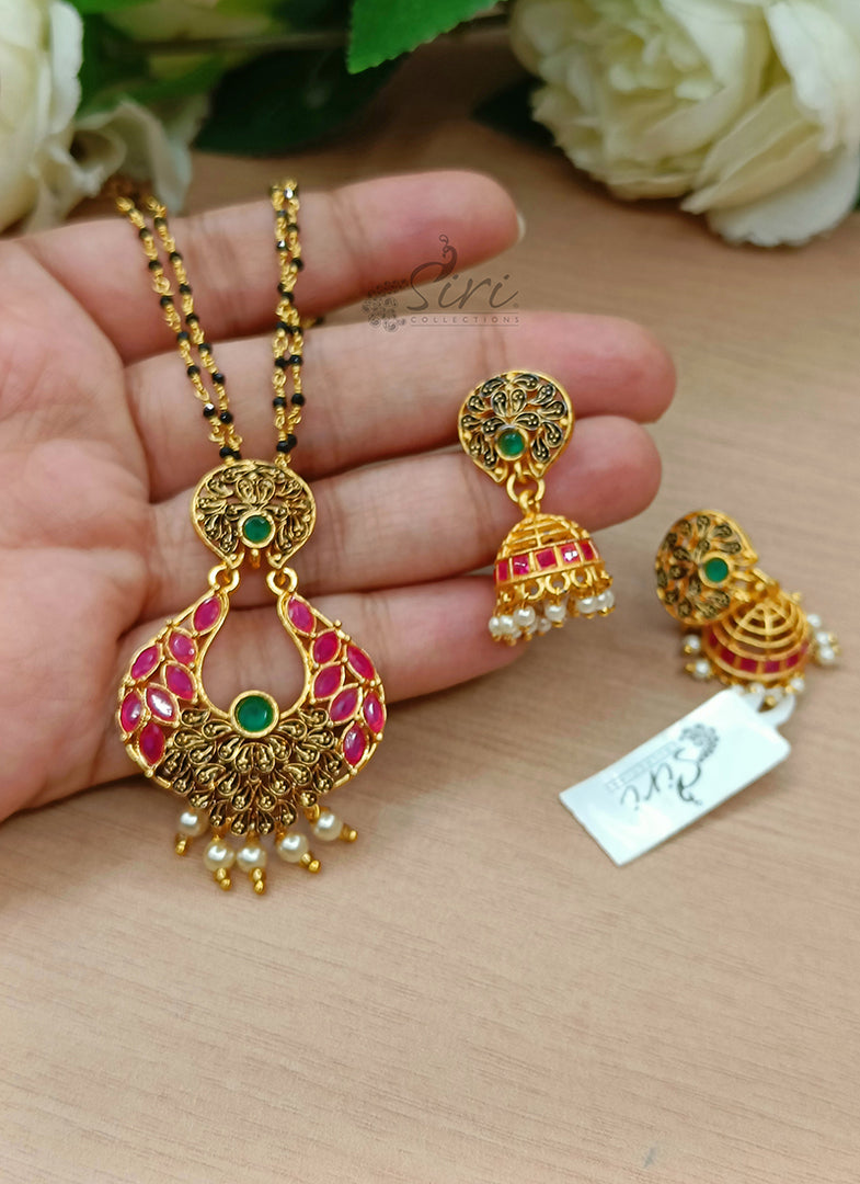 Black Spinels Mangalsutra Chain Pendant Set