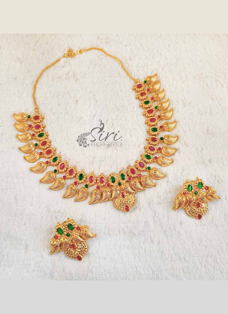 Traditional Mango Design Necklace Set