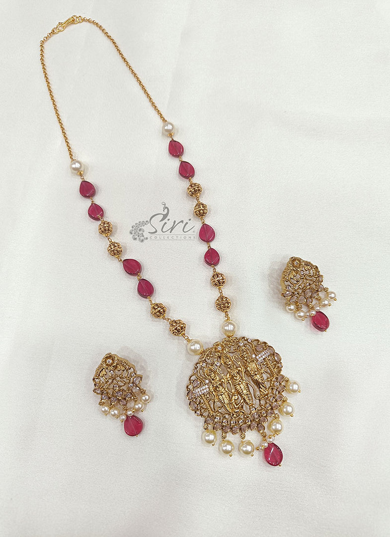 Beautiful Beads Necklace in Ram Parivar Pendant Set
