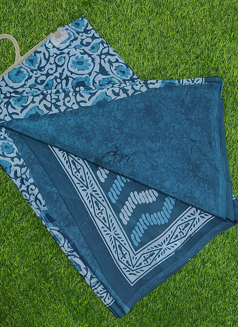 Beautiful Floral Printed Crepe Silk Saree
