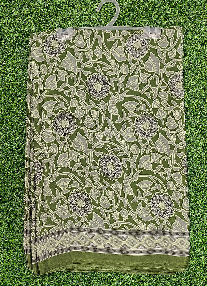 Beautiful Floral Printed Crepe Silk Saree