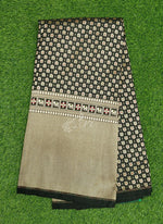 Load image into Gallery viewer, Beautiful Banarasi Silk Fabric In One Side Border