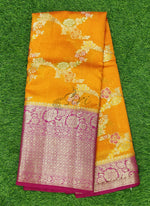 Load image into Gallery viewer, Beautiful Pure Matka Silk Saree in Rich Contrast Border and Rich Pallu